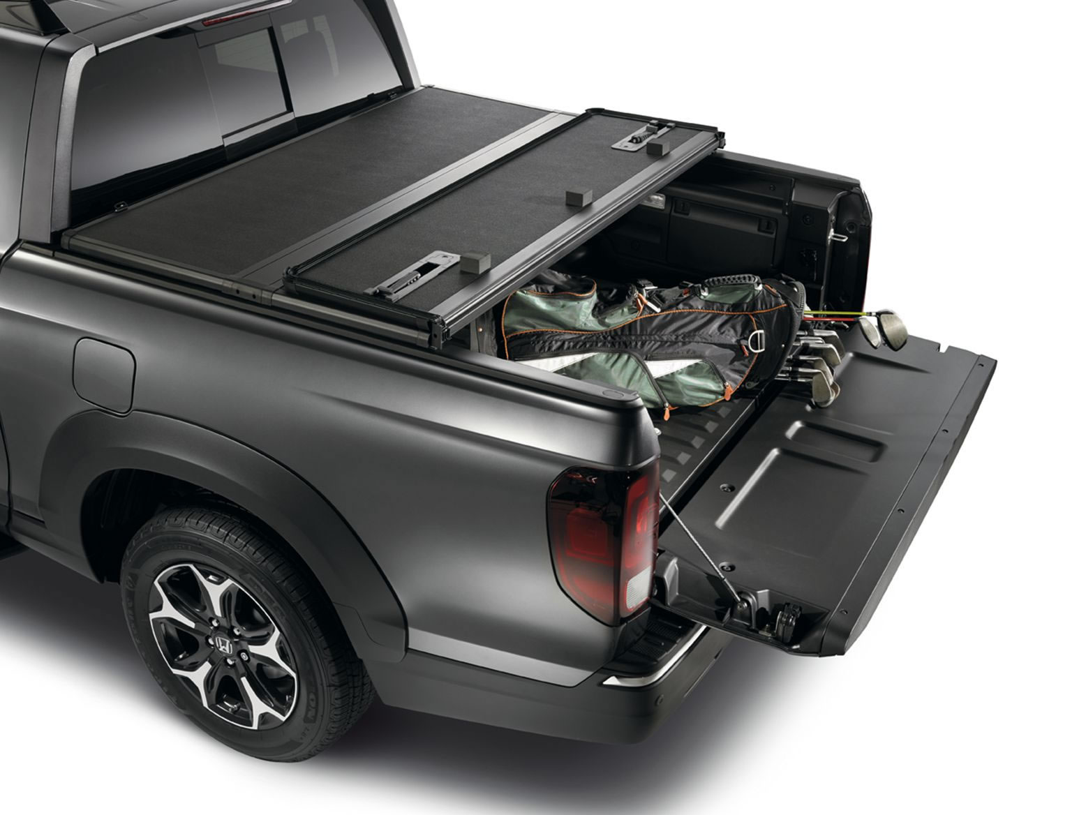 HARD TONNEAU COVER (Part Number:) HARD TONNEAU COVER (part number:)